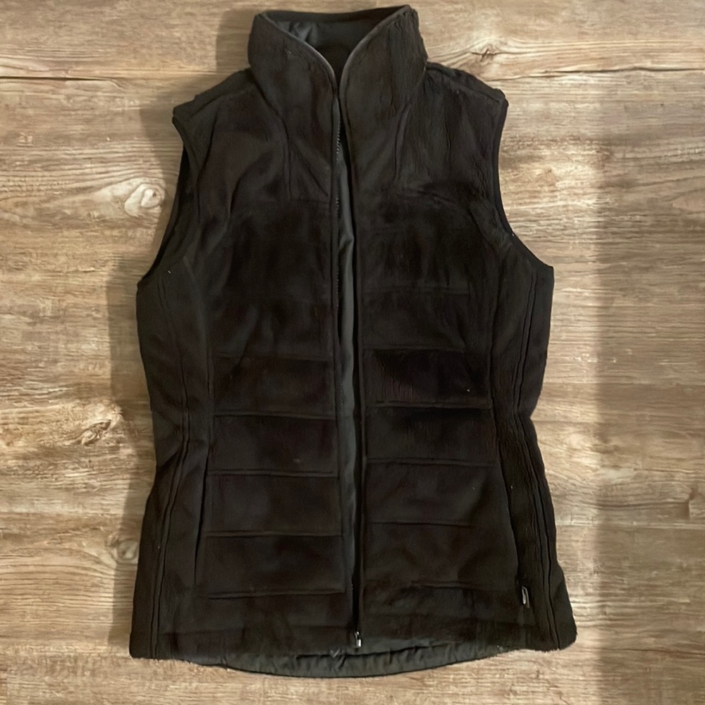 Women’s Black reversible winter vest